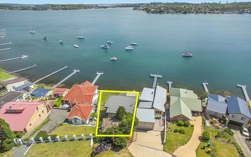 98 Sealand Rd, Fishing Point NSW 2283