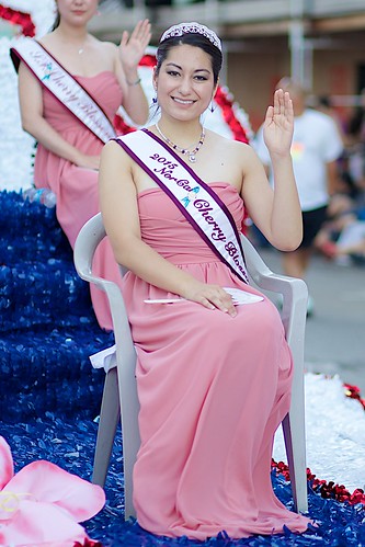 Nina Myers - Nisei Week Grand Parade 2015