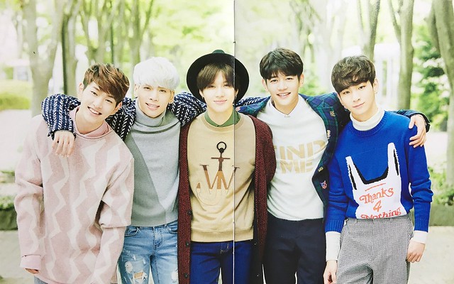 SHINee @ 12vo single Japonés 'Sing Your Song'  22709223957_6a6beeb7c8_z