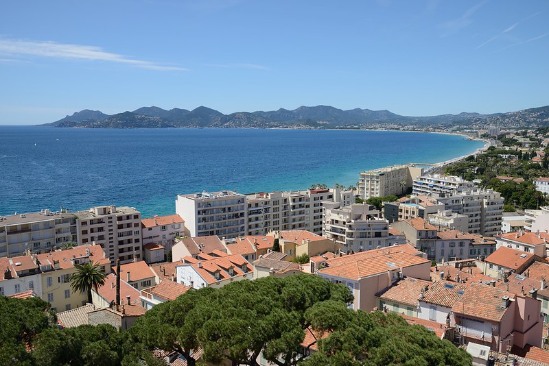 1068-20160524_Cannes-Cote d'Azur-France-panoramic view from top of Tour de Suquet (Old Town)-photo 2 of 8-view WSW<br/>© <a href="https://flickr.com/people/25326534@N05" target="_blank" rel="nofollow">25326534@N05</a> (<a href="https://flickr.com/photo.gne?id=33105714312" target="_blank" rel="nofollow">Flickr</a>)