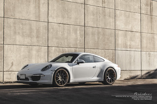 Porsche 991 C2S on Brixton Forged R10D targa Series
