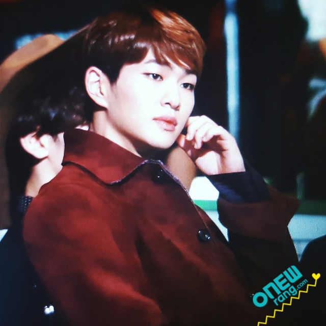 151202 Onew @ MAMA 2015 23486475325_0fa38863d1_z