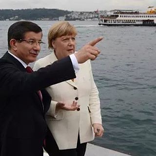 #AngelaMerkel @Angie_Merkel Hava Limanını boşver bu da 3.Köprü
