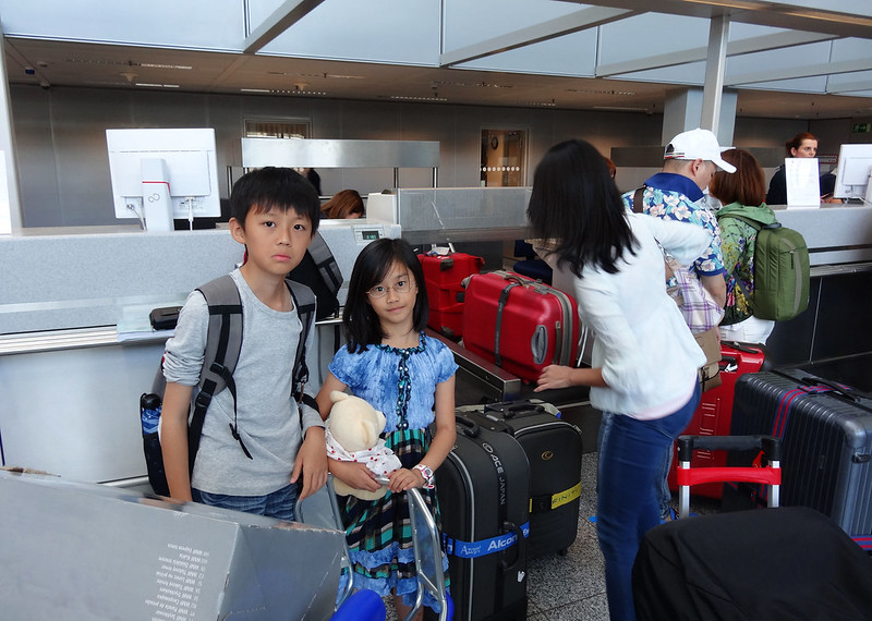 20150803_04 法蘭克福機場搭機往上海 100s