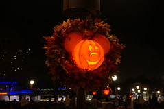Mickey Head Pumpkin Wreath • <a style="font-size:0.8em;" href="http://www.flickr.com/photos/28558260@N04/22171611073/" target="_blank">View on Flickr</a>