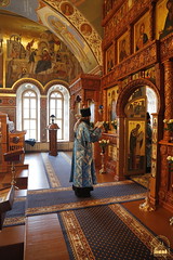 3. The Divine Liturgy in the Church of the Protection of the Mother of God / Божественная литургия в Покровском храме