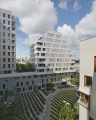 Жилой комплекс Macrolot E10 в Париже от aasb_agence d’architecture, MAAST, TOA Architectes и David Besson-Girard Paysagiste