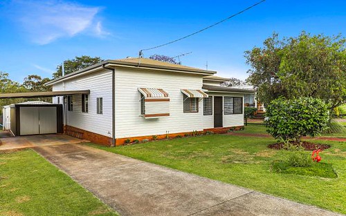 28 Skehan St, Centenary Heights QLD 4350