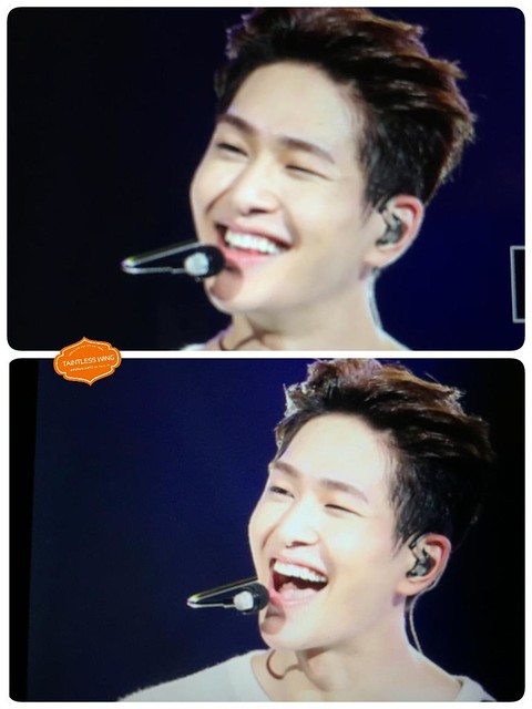 150816 Onew @ 'SHINee World Concert IV in Taipei' 20611698616_bef61dce03_z
