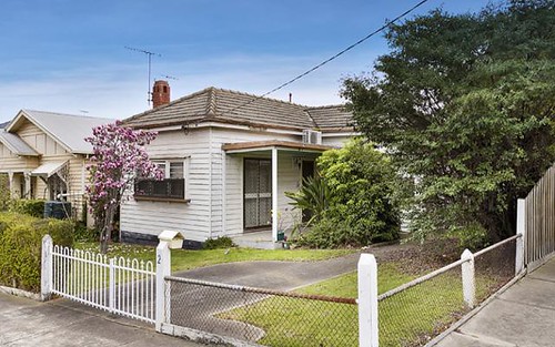 2 Bruce St, West Footscray VIC 3012