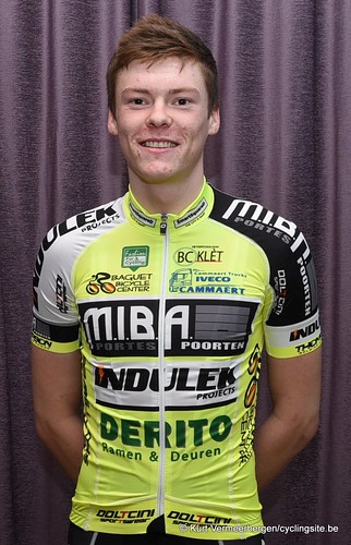 Baguet-Miba-Indulek-Derito Cycling team (81)