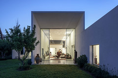 T/A House в Тель-Авиве от Paritzki & Liani Architects