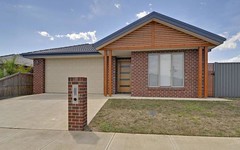 **UNDER CONTRACT**4 Pickering Avenue, Morwell VIC