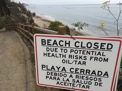 Beach closed sign Summerland 08-22-15d