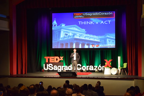 TEDxUSagradoCorazón • <a style="font-size:0.8em;" href="http://www.flickr.com/photos/104886953@N05/22293514475/" target="_blank">View on Flickr</a>