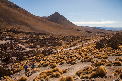 Bolivia - Ghost town on the Salar de Uyuni tour