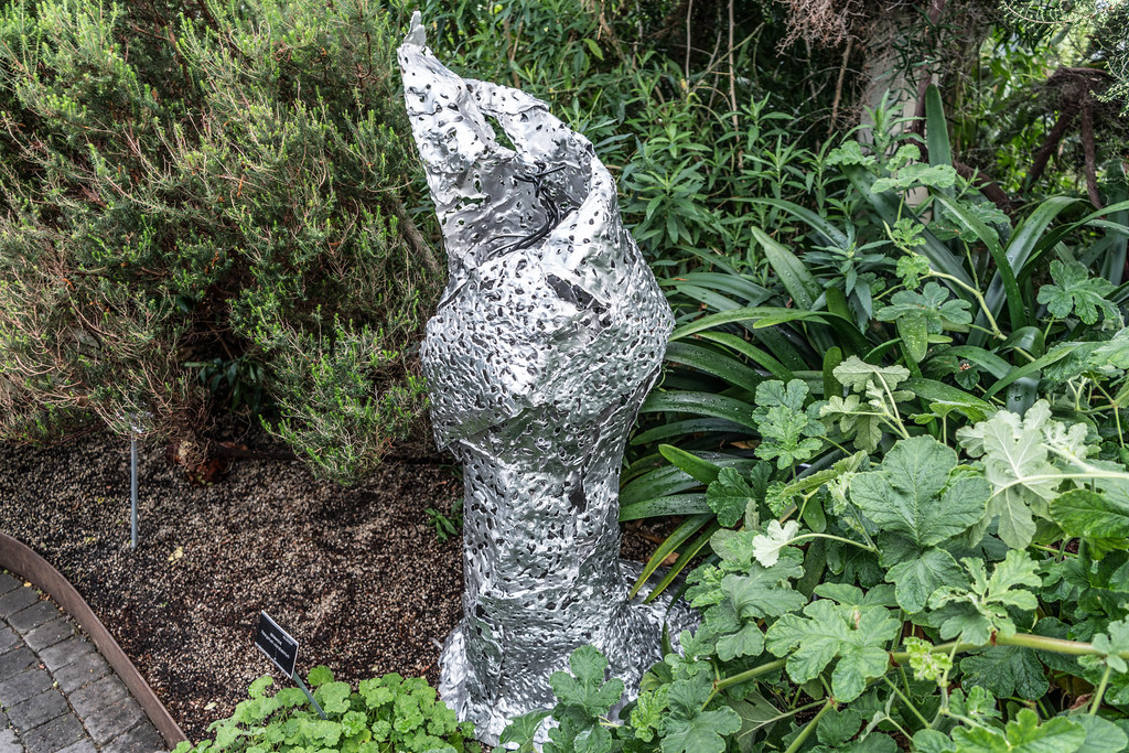 SCULPTURE IN CONTEXT 2015 AT THE NATIONAL BOTANIC GARDENS [UNOFFICIAL PREVIEW] REF-107329