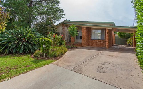 3 Ross Crescent, Griffith NSW