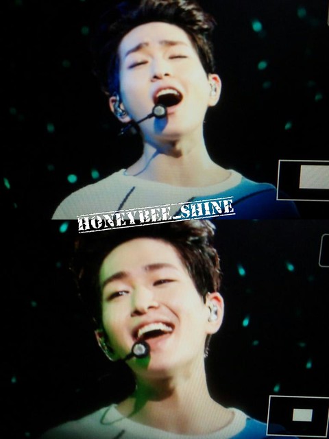 150816 Onew @ 'SHINee World Concert IV in Taipei' 20632699412_7dc5aa5246_z