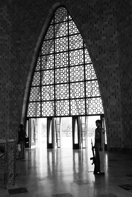 Inside the Mausoleum<br/>© <a href="https://flickr.com/people/78433558@N00" target="_blank" rel="nofollow">78433558@N00</a> (<a href="https://flickr.com/photo.gne?id=4557384927" target="_blank" rel="nofollow">Flickr</a>)