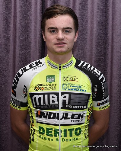 Baguet-Miba-Indulek-Derito Cycling team (71)