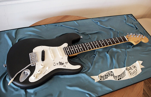Fender Electric Guitar Cake