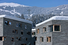 Гостиничный комплекс Rocksresort в Швейцарии от Domenig Architekten