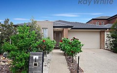 71 Fongeo Drive, Point Cook VIC