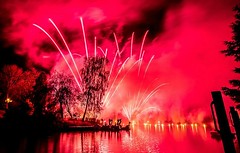 Queens Park bonfire and fireworks 2015