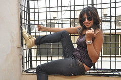 South Actress SANJJANAA Unedited Hot Exclusive Sexy Photos Set-15 (18)