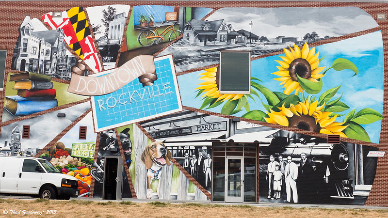 Rockville mural<br/>© <a href="https://flickr.com/people/40632439@N00" target="_blank" rel="nofollow">40632439@N00</a> (<a href="https://flickr.com/photo.gne?id=20552754188" target="_blank" rel="nofollow">Flickr</a>)