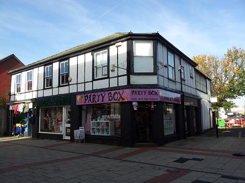 75-79 Witton Street, Northwich – Army & Navy, Turkish Barbers, Party Shop