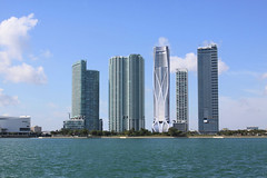 Жилой небоскреб One Thousand Museum от Zaha Hadid Architects в Майами