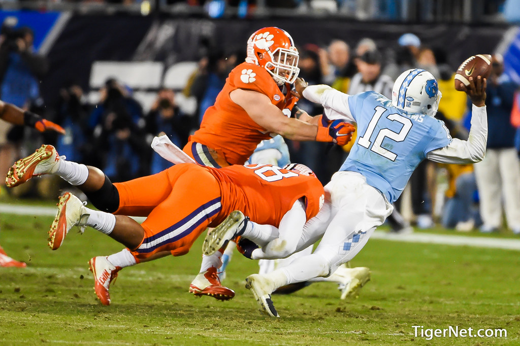 Clemson Football Photo of Kevin Dodd and Ben Boulware