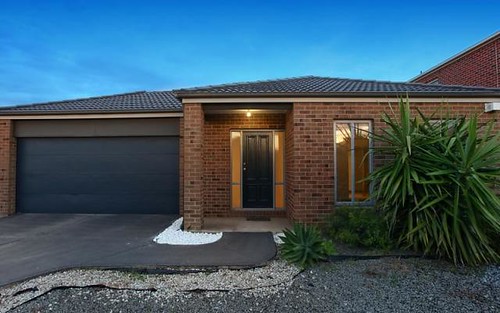 4 Wagtail Court, Williams Landing Vic