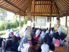 Kunjungan SMK Yaspi Syamsul Ulum Sukabumi