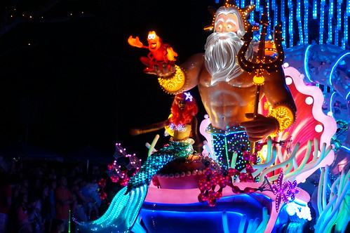 King Triton, Ariel and Sebastian in the Paint the Night Parade • <a style="font-size:0.8em;" href="http://www.flickr.com/photos/28558260@N04/20688867855/" target="_blank">View on Flickr</a>