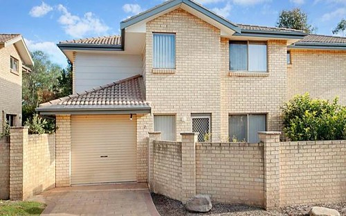 2/10 Womberra Pl, South Penrith NSW