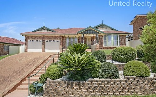 4 Silwood Place, West Hoxton NSW