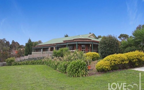 7 Laurina Turn, Mill Park VIC 3082