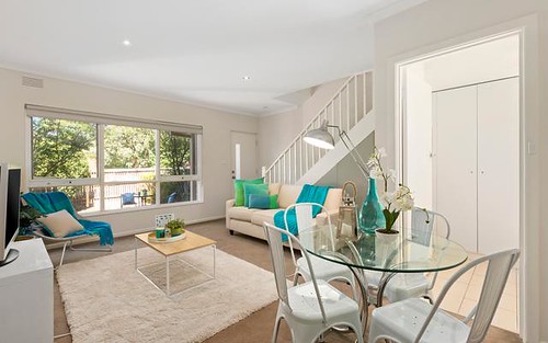 2/6 Russell St, Nunawading VIC 3131