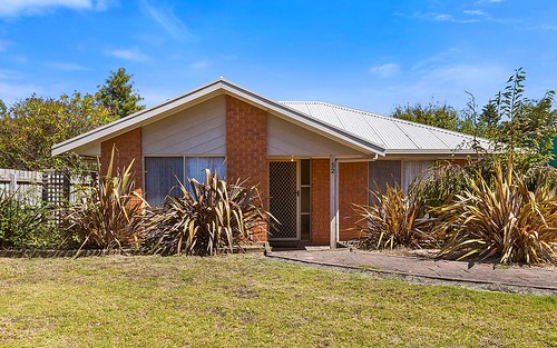 52 Justice Road, Cowes VIC