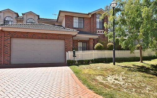 16 The Crest, Attwood VIC