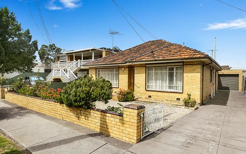 9 Green Street, Airport West VIC