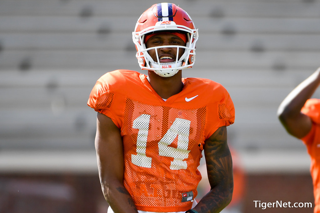 Clemson Football Photo of Diondre Overton