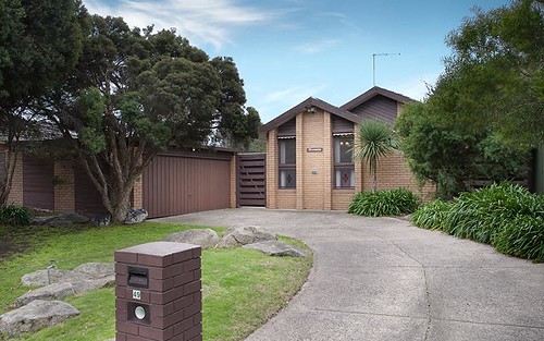 49 Coventry Cr, Mill Park VIC 3082