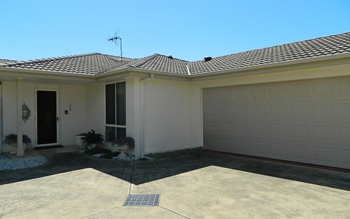 1/10 Grevillea Court, Tuncurry NSW
