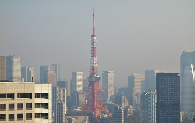 今朝も東京タワーが霞んでる。。中国から飛...