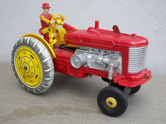 Vintage Louis Marx Toys Tricky Tommy Tinplate & Plastic Battery Operated Tractor