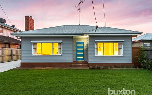 35 Wilsons Rd, Newcomb VIC 3219